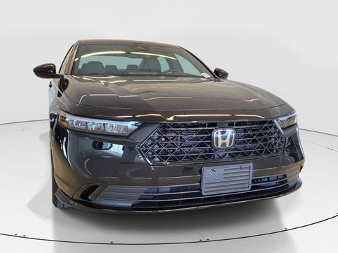 Used 2026 Honda Accord Sport image 2