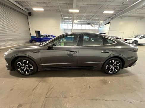 Used 2025 Hyundai Sonata SEL AWD/4WD image 6