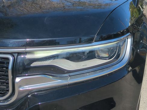 Certified 2022 Jeep Wagoneer Series I image 10