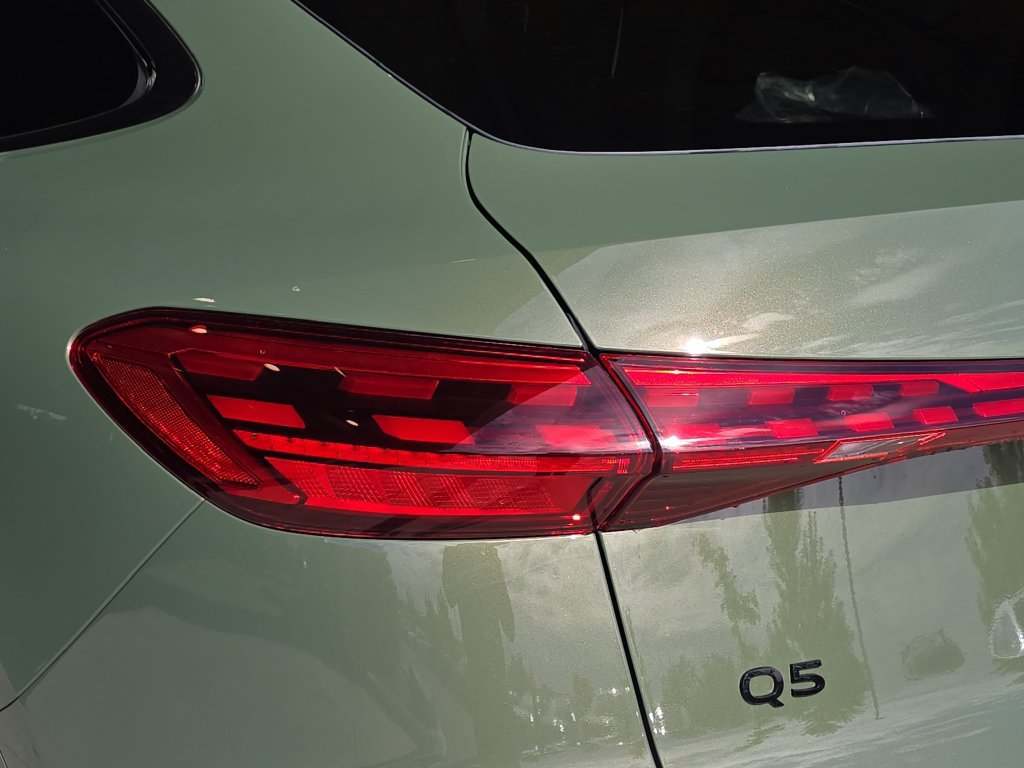 New 2026 Audi Q5 Premium Plus AWD/4WD image 32