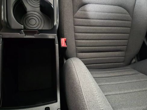 Used 2025 Kia K4 EX FWD image 26