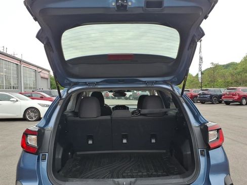 Used 2024 Subaru Crosstrek 2.0i Premium AWD/4WD image 9