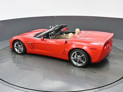 Used 2011 Chevrolet Corvette Grand Sport w/ Preferred Equipment Group image 33
