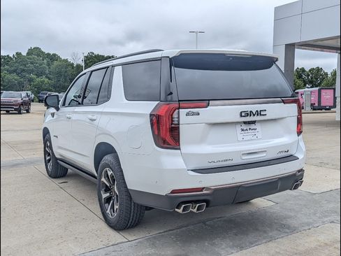New 2026 GMC Yukon AT4 Ultimate w/ LPO, Floor Liner Package AWD/4WD image 8