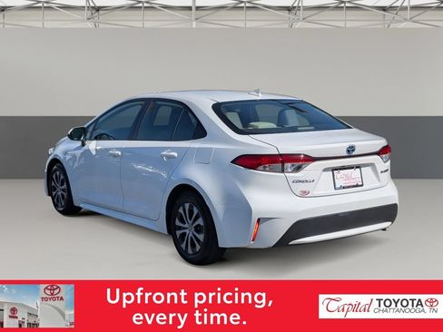 Used 2020 Toyota Corolla LE FWD image 7