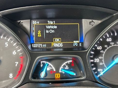 Used 2019 Ford Escape SEL image 18