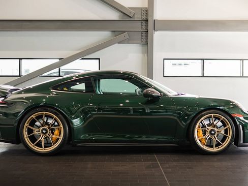 Used 2026 Porsche 911 GT3 RWD image 2