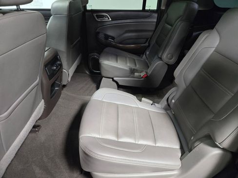 Used 2019 GMC Yukon XL Denali w/ Open Road Package image 33