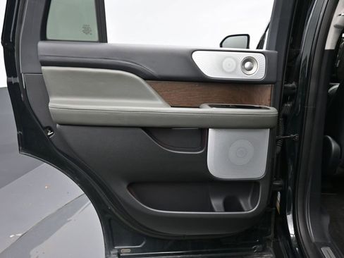 Used 2023 Lincoln Navigator Black Label AWD/4WD image 21