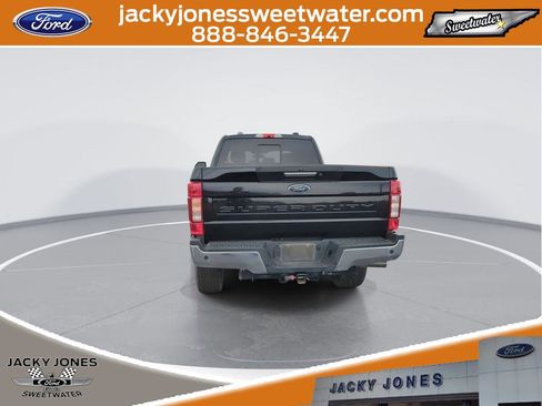 Certified 2022 Ford F350 Lariat w/ Chrome Package image 7