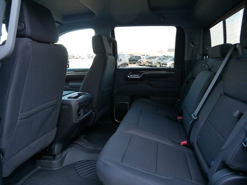 New 2026 Chevrolet Silverado 3500 LT w/ All Star Edition AWD/4WD image 17