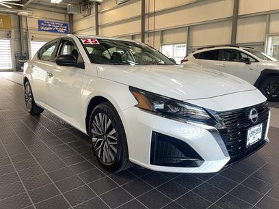 Used 2025 Nissan Altima 2.5 SV