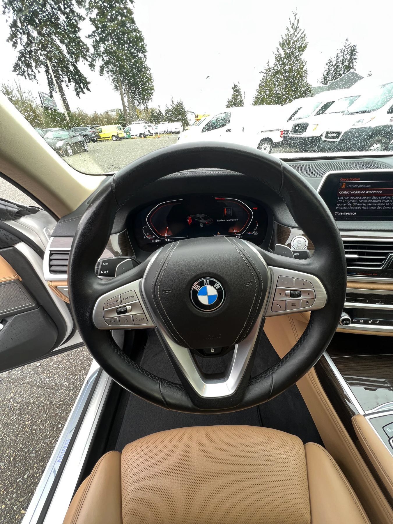 Used 2022 BMW 740i RWD image 14