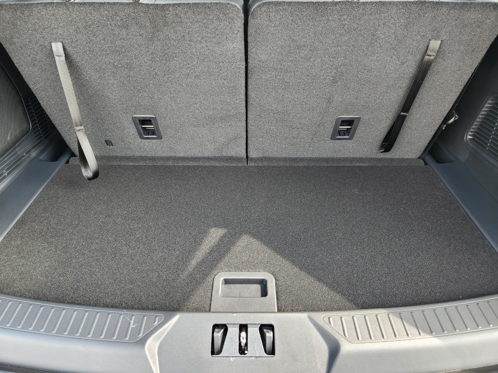 New 2026 Ford Explorer ST-Line RWD image 26