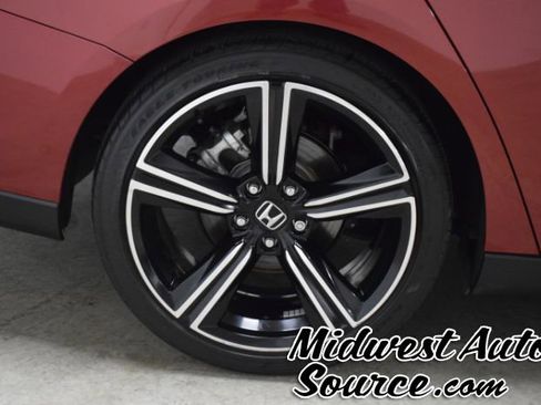 Used 2023 Honda Accord Sport image 8