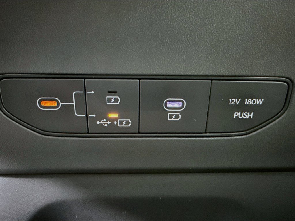 Used 2024 Kia EV9 GT-Line AWD/4WD image 18