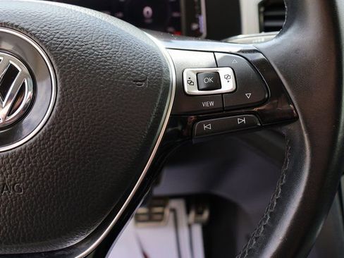 Used 2019 Volkswagen Atlas SEL R-Line image 38