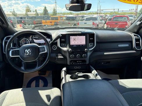 Used 2022 RAM 2500 Big Horn w/ Level A Equipment Group AWD/4WD image 12
