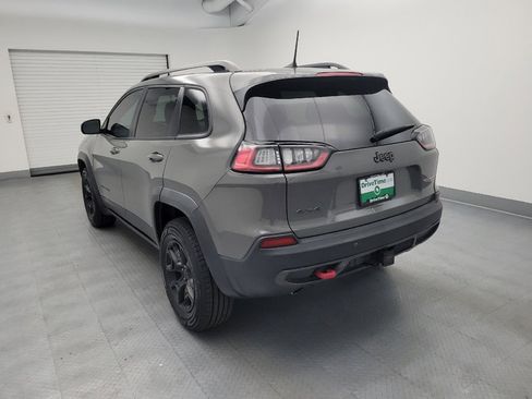 Used 2019 Jeep Cherokee Trailhawk w/ Comfort/Convenience Group AWD/4WD image 5