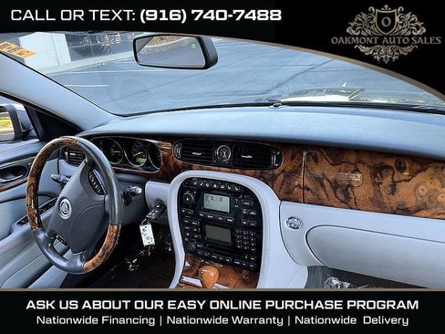 Used 2008 Jaguar XJ8 RWD image 16