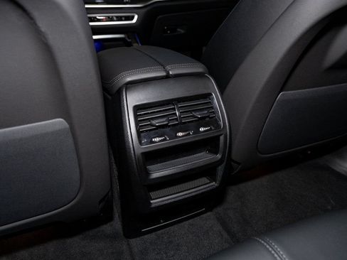 New 2026 BMW X5 xDrive50e AWD/4WD image 36