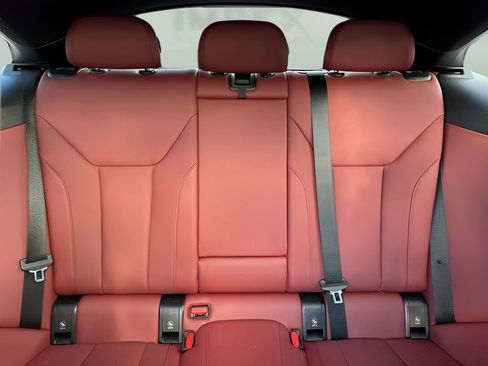 Used 2025 BMW i4 eDrive40 image 13