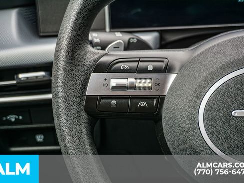 Used 2025 Hyundai Sonata SEL FWD image 30