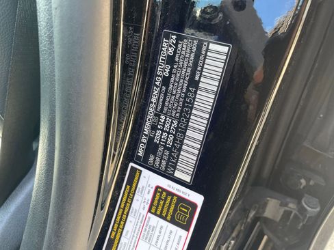 Used 2024 Mercedes-Benz C 300 4MATIC Sedan image 29