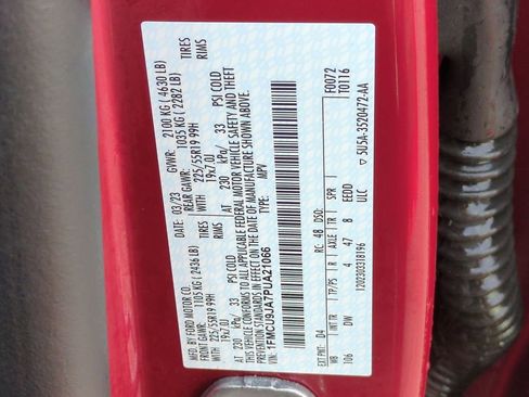 Certified 2023 Ford Escape Platinum w/ Premium Technology Package image 40