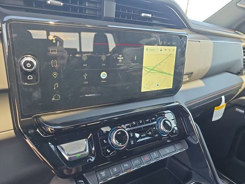 New 2026 GMC Sierra 2500 AT4 image 21