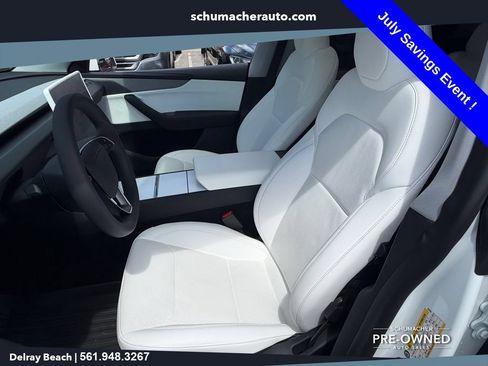 Used 2026 Tesla Model Y AWD image 9