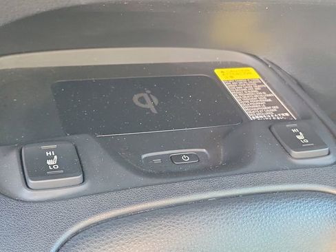 Used 2024 Toyota Corolla XSE FWD image 30