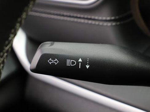 New 2025 Jeep Grand Cherokee 4WD image 35