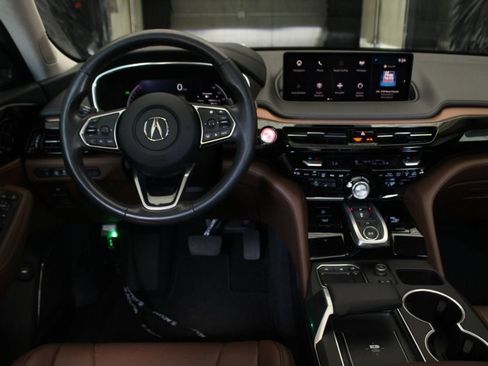 Used 2024 Acura MDX w/ Technology Package FWD image 19