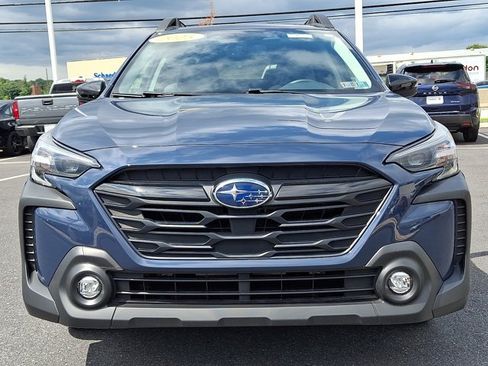 Used 2025 Subaru Outback Onyx Edition AWD/4WD image 2