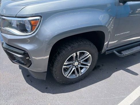 Used 2022 Chevrolet Colorado W/T w/ Custom Special Edition AWD/4WD image 6