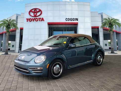 Used 2018 Volkswagen Beetle 2.0T Coast w/ Coast Lighting Package image 1