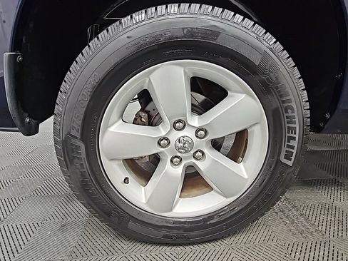 Used 2014 RAM 1500 Express image 37