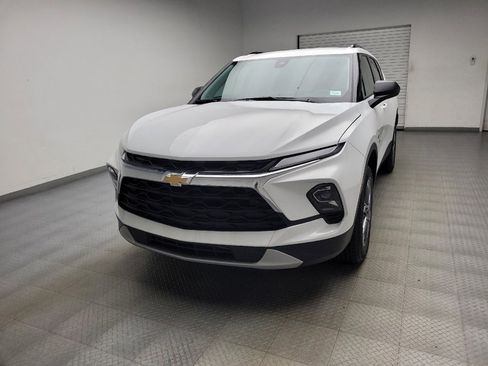 Used 2025 Chevrolet Blazer LT w/ Convenience Package FWD image 15