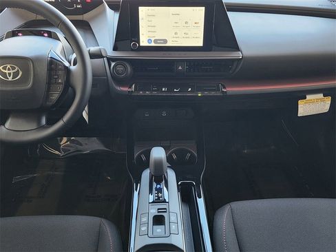 New 2026 Toyota Prius Plug-In Hybrid image 8