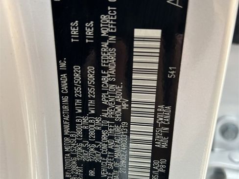 Used 2024 Lexus NX 300h AWD w/ Vision Package image 10