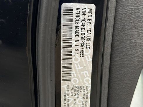 Used 2023 Dodge Durango GT image 31