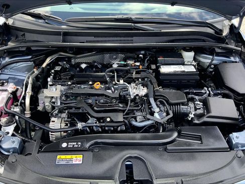 Used 2025 Toyota Corolla SE FWD image 31