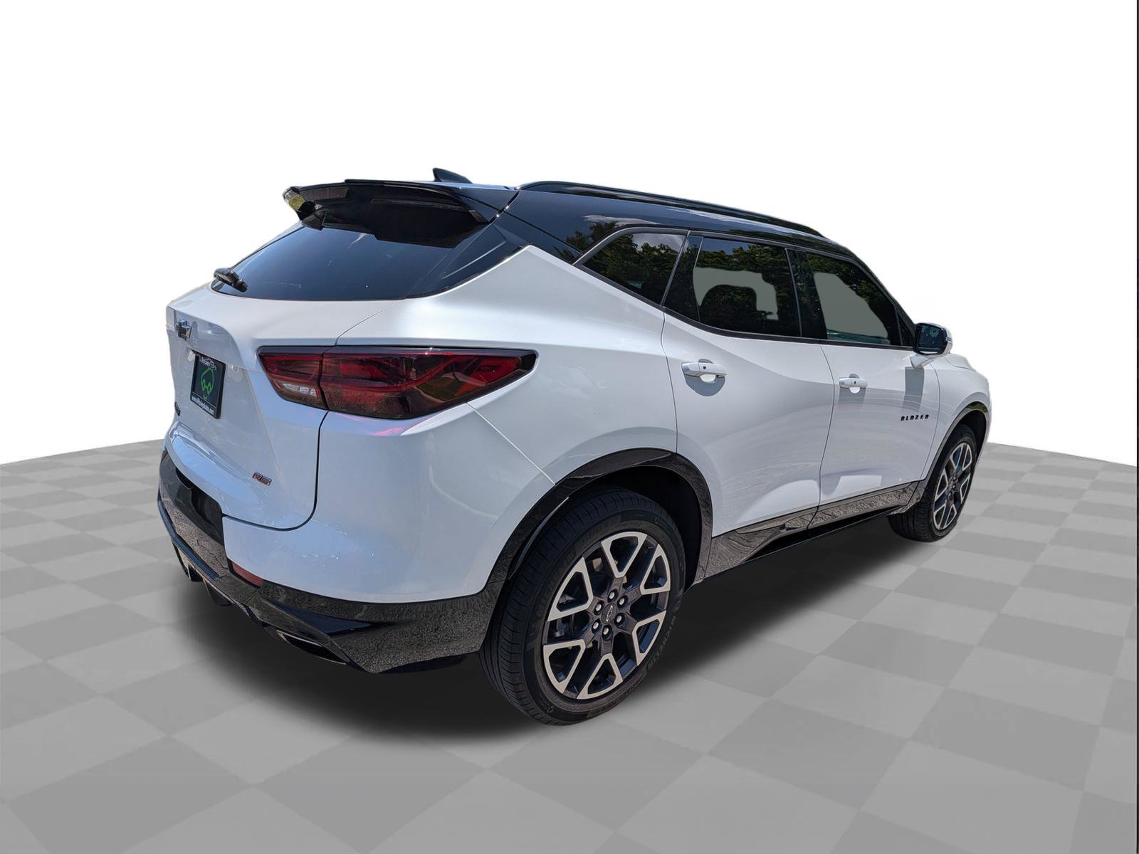 Certified 2024 Chevrolet Blazer RS w/ Driver Confidence II Package FWD image 4