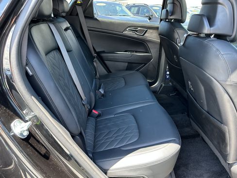 Used 2025 Kia Sportage X-Line AWD/4WD image 21