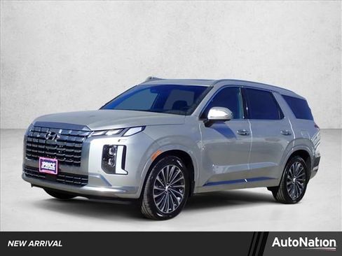 Used 2025 Hyundai Palisade Calligraphy image 1