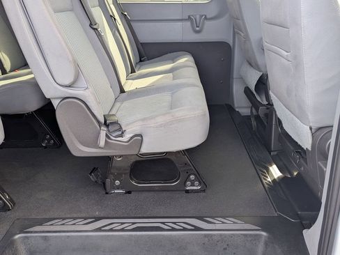 Used 2019 Ford Transit 350 XLT image 24