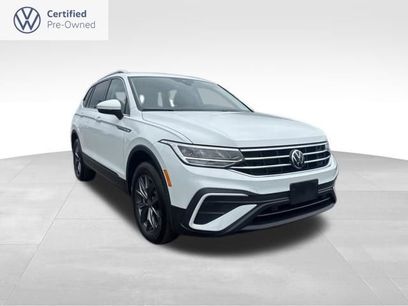 Certified 2024 Volkswagen Tiguan SE