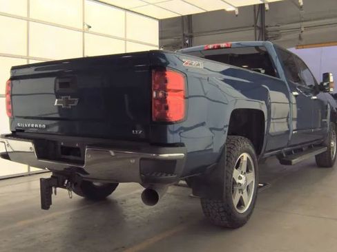 Used 2016 Chevrolet Silverado 2500 LTZ w/ Duramax Plus Package image 3