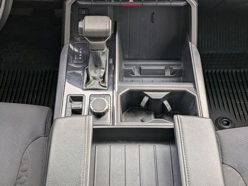 Used 2023 Toyota Tundra SR5 w/ SR5 Convenience Package image 18